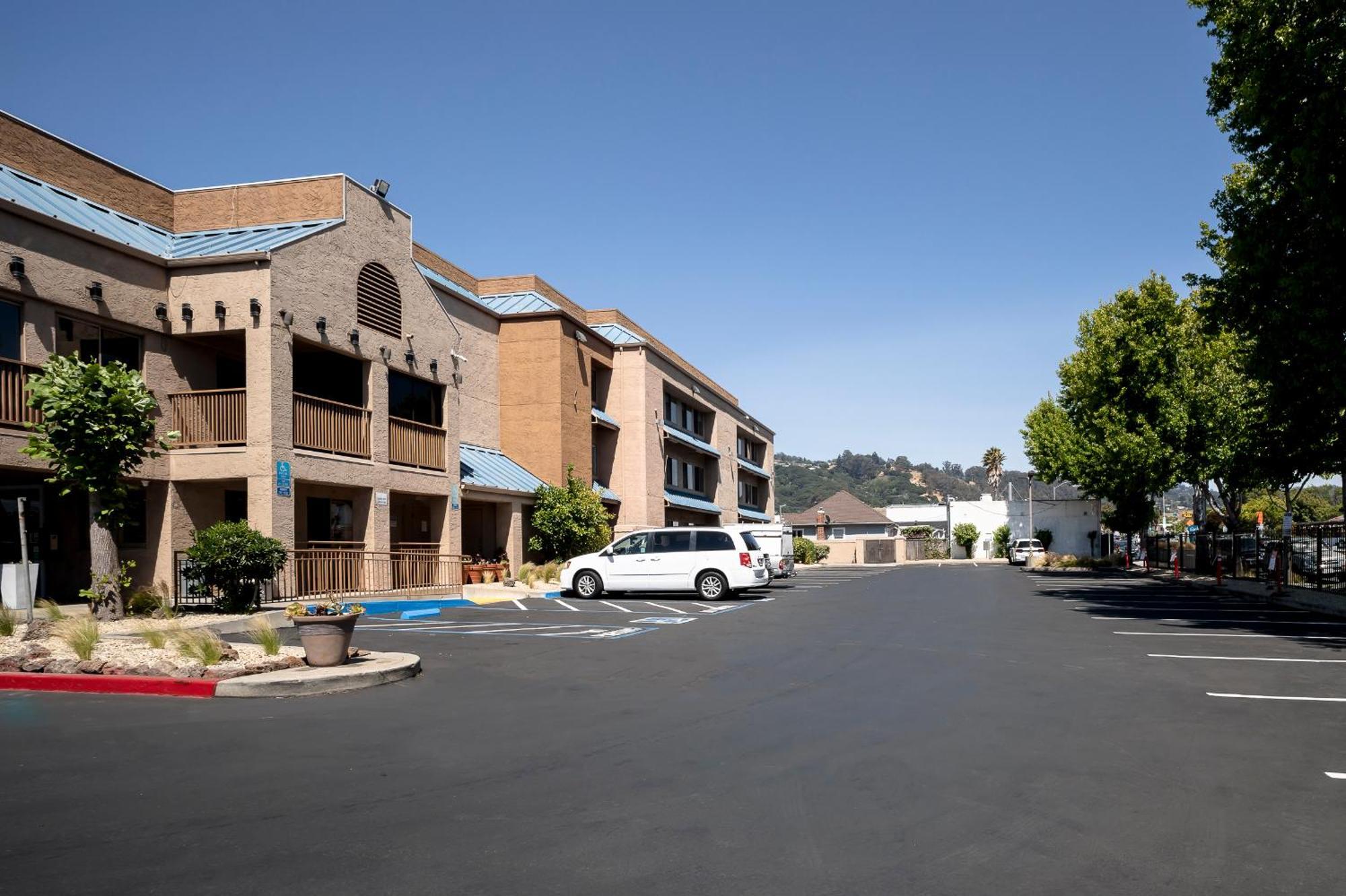 אל סריטו Hotel Mira Vista מראה חיצוני תמונה